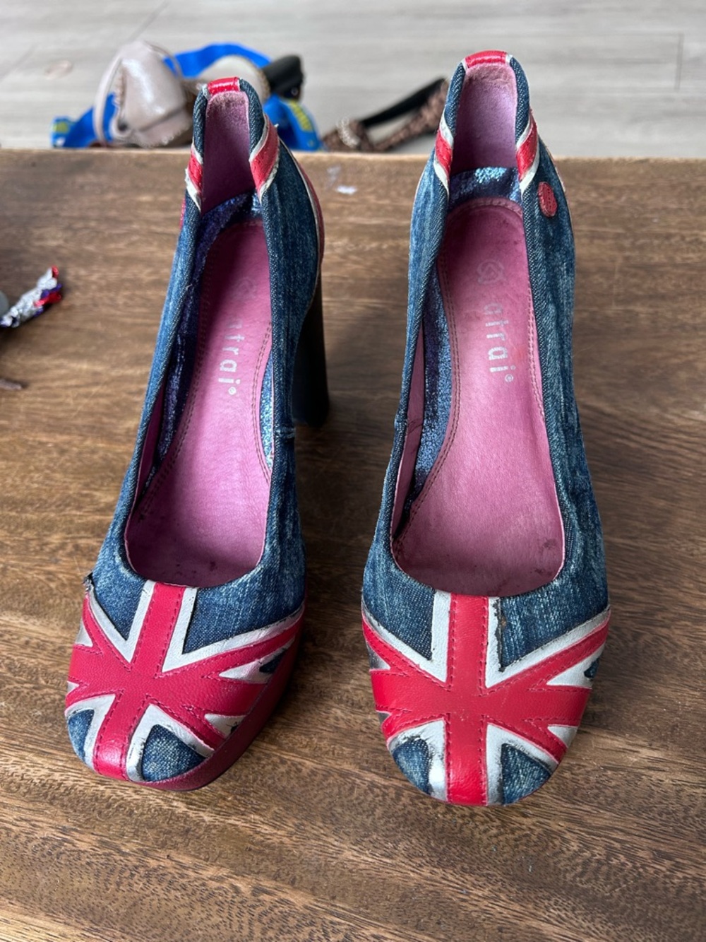 Atrai Blue Denim Heels Red White Union Jack Y2K British Flag Pumps Retro Shoes - Picture 9 of 9